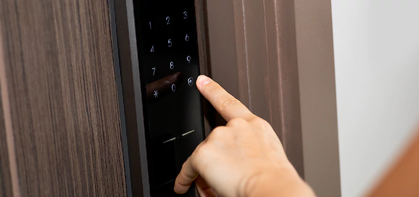 Smart Electric Locks Replacement Services in La Ca, CA