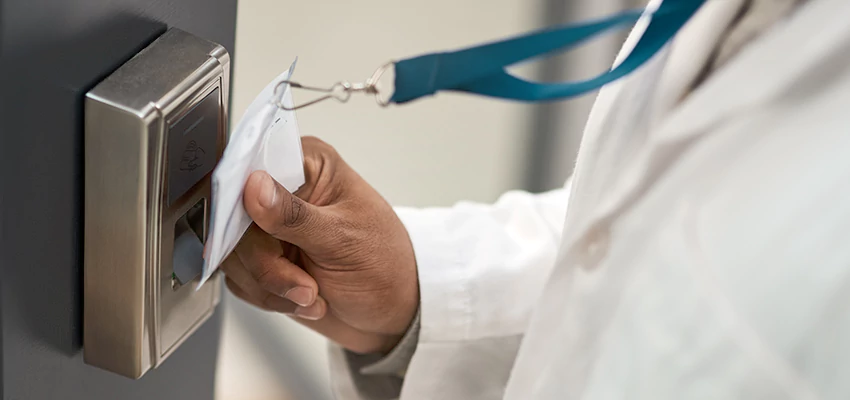 Commercial Locksmith For Rekey in La Ca, CA